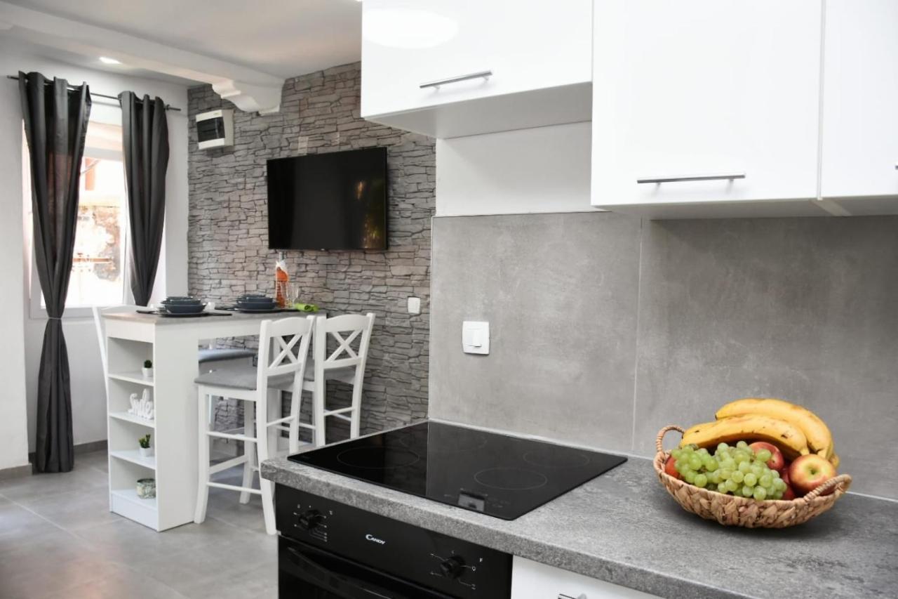 Modern Stairs Apartment Rovinj Exterior photo